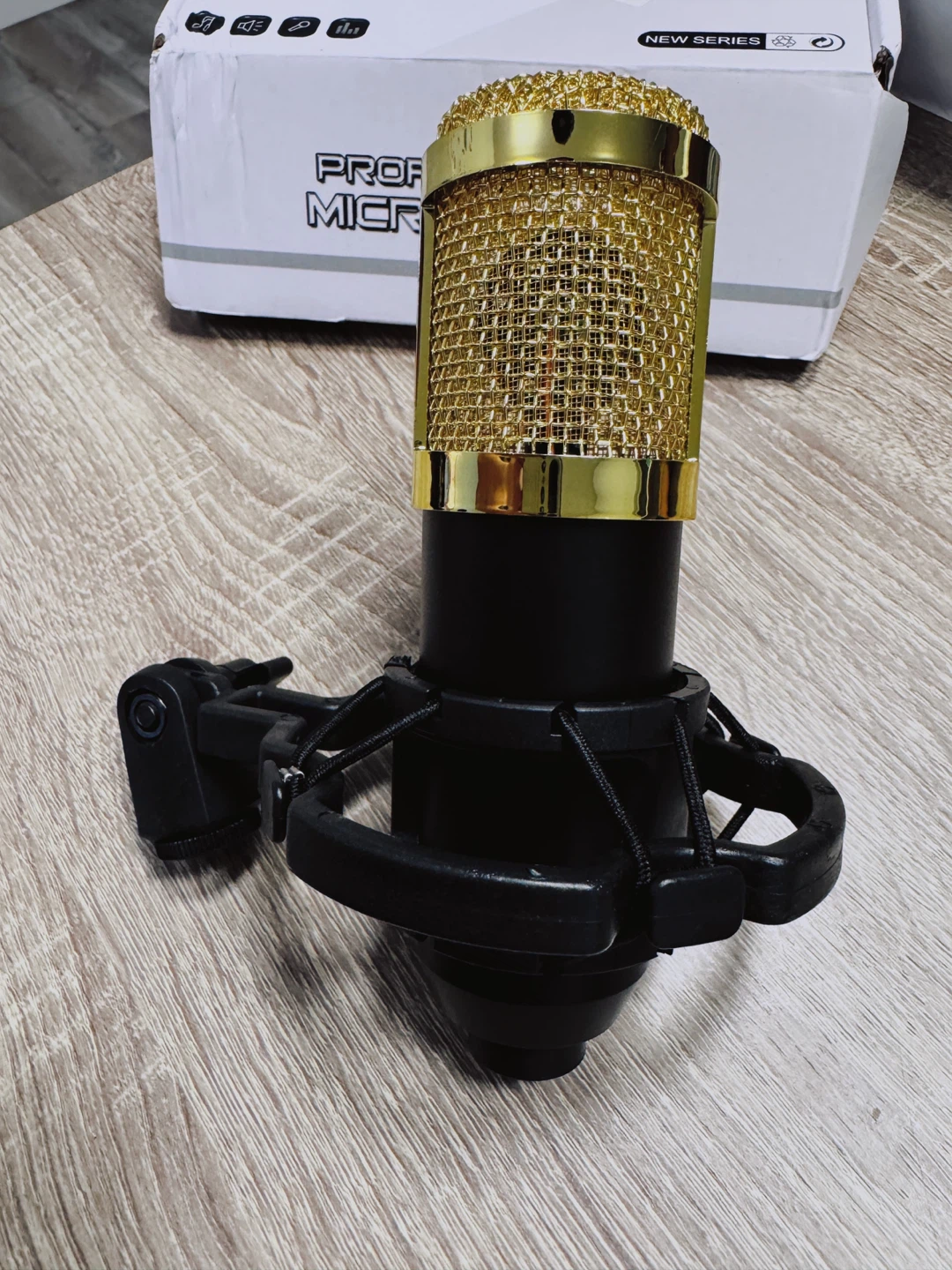 Professional Microphone - photo 3