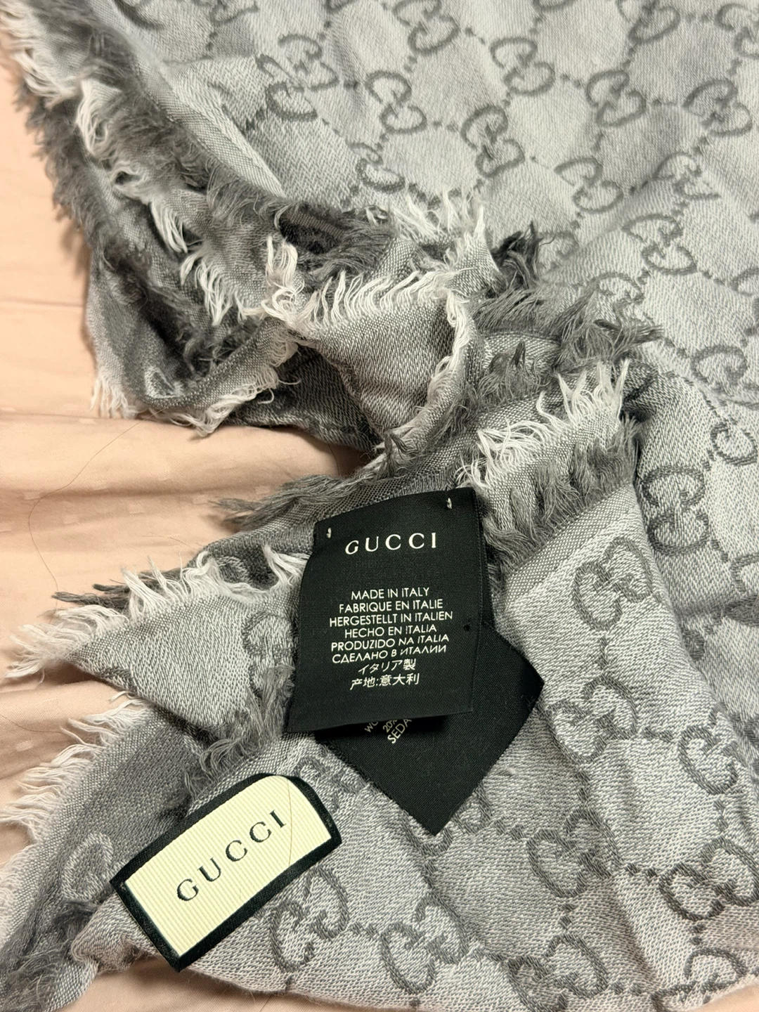 Gucci Grey GG Jacquard Wool Silk Shawl Scarf - photo 2