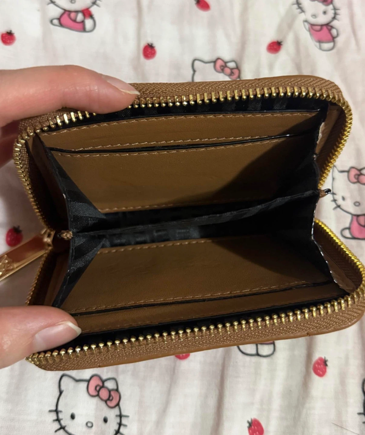Victoria’s Secret Brown Small Wallet with Zip - photo 3