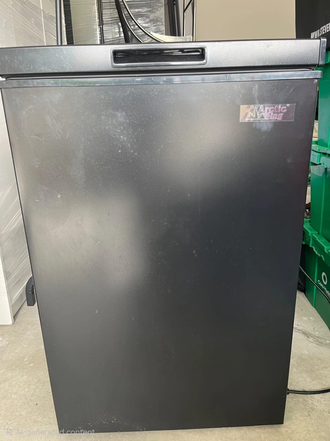 Arctic King Chest Freezer - photo 2