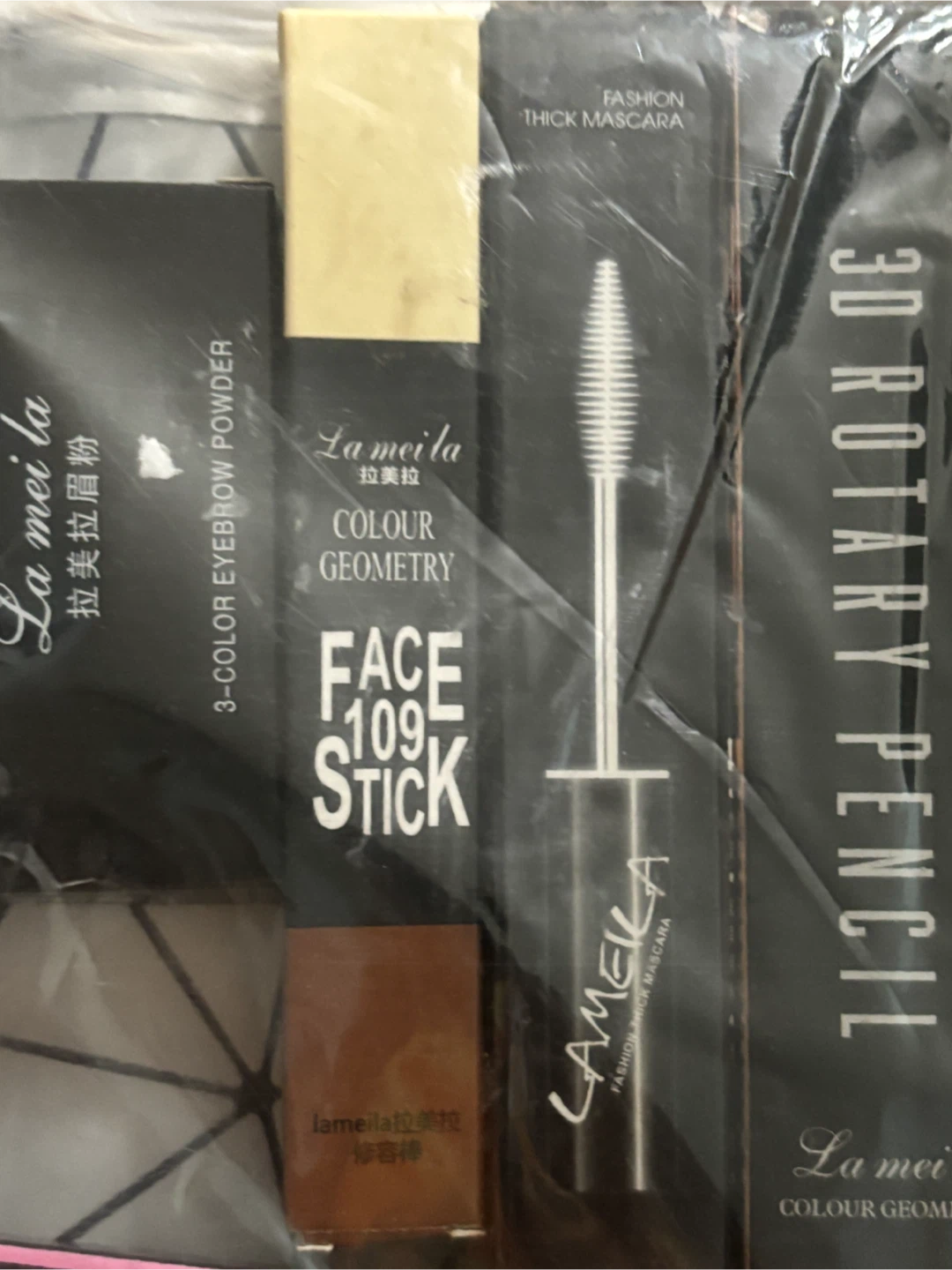 La Meila Makeup Set - photo 4