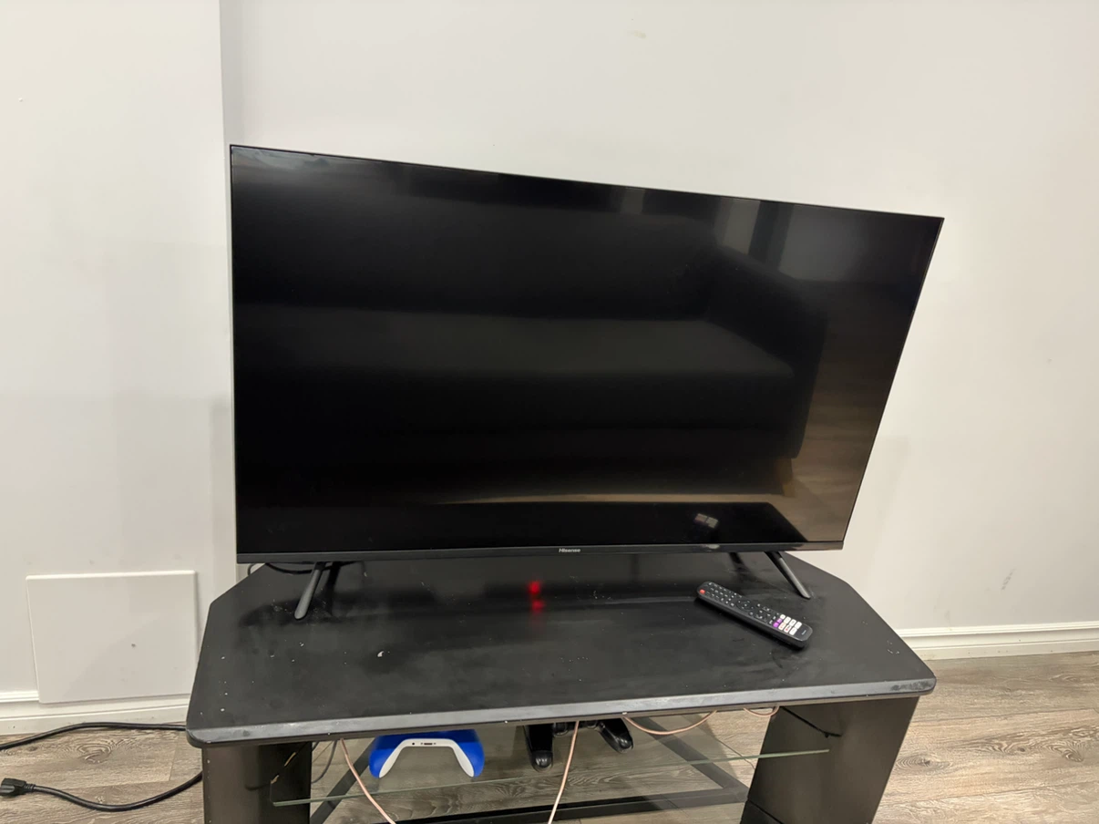 Hisense Smart TV 43 inches