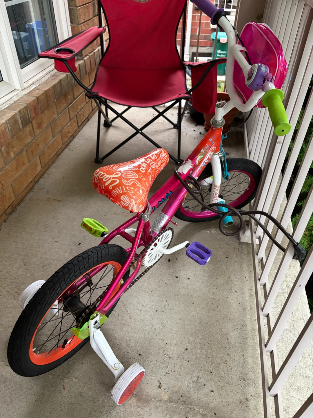 Little miss matched 16 inches Bicycle with training Wheels - photo 2