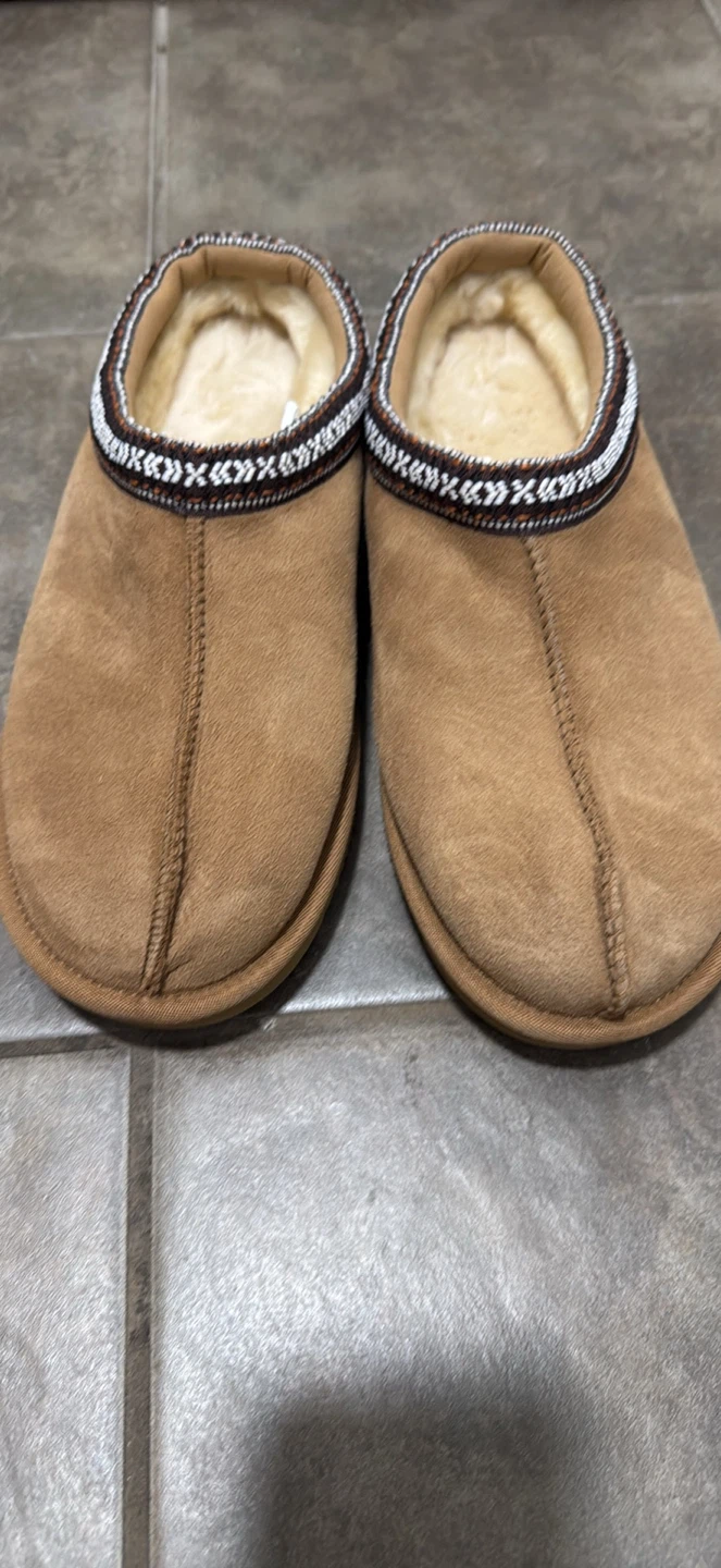 Women's Tan Suede Shearling Lined Slippers Size 9