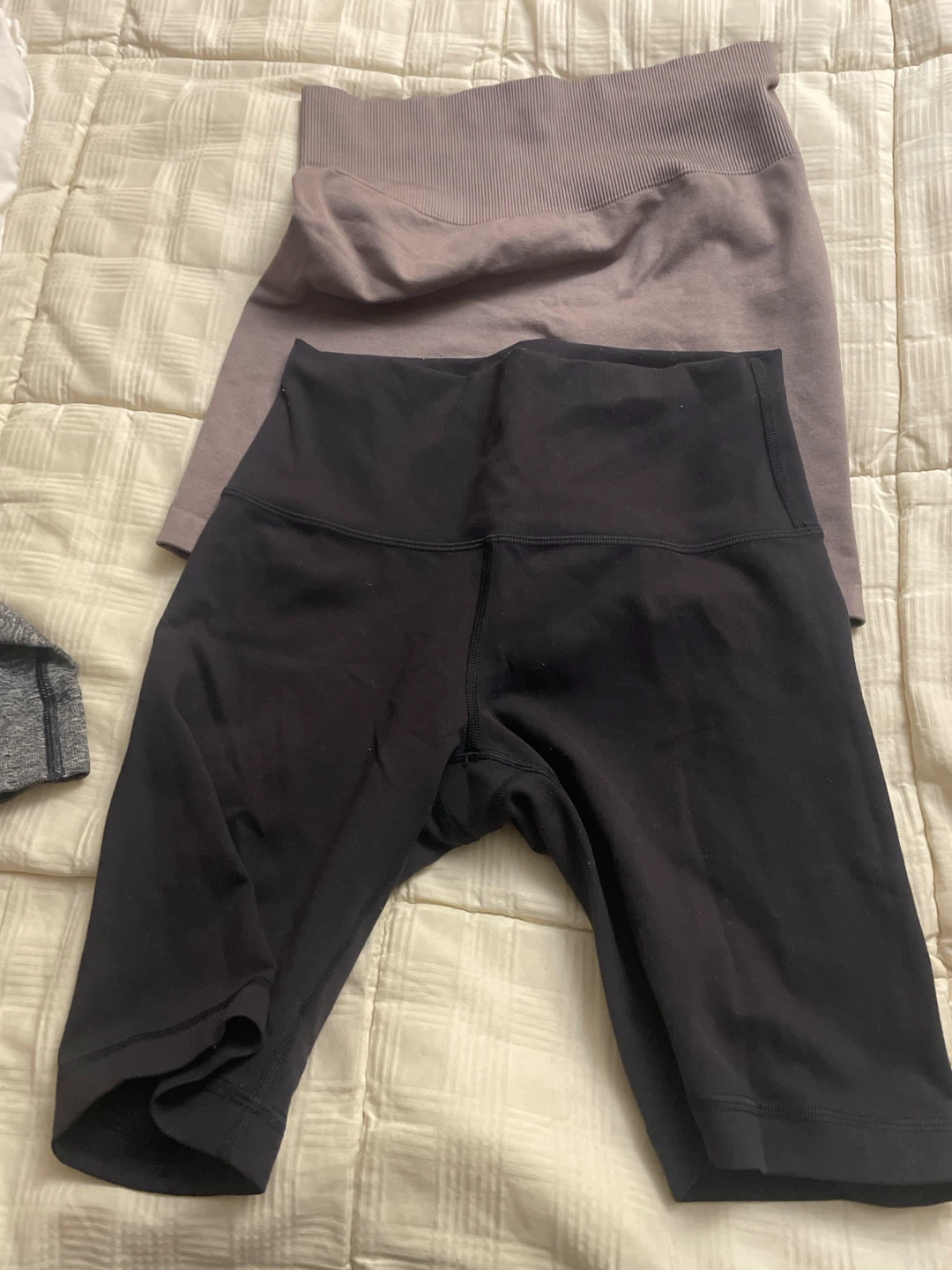 Lululemon and Gymshark Athletic Wear Bundle - photo 2