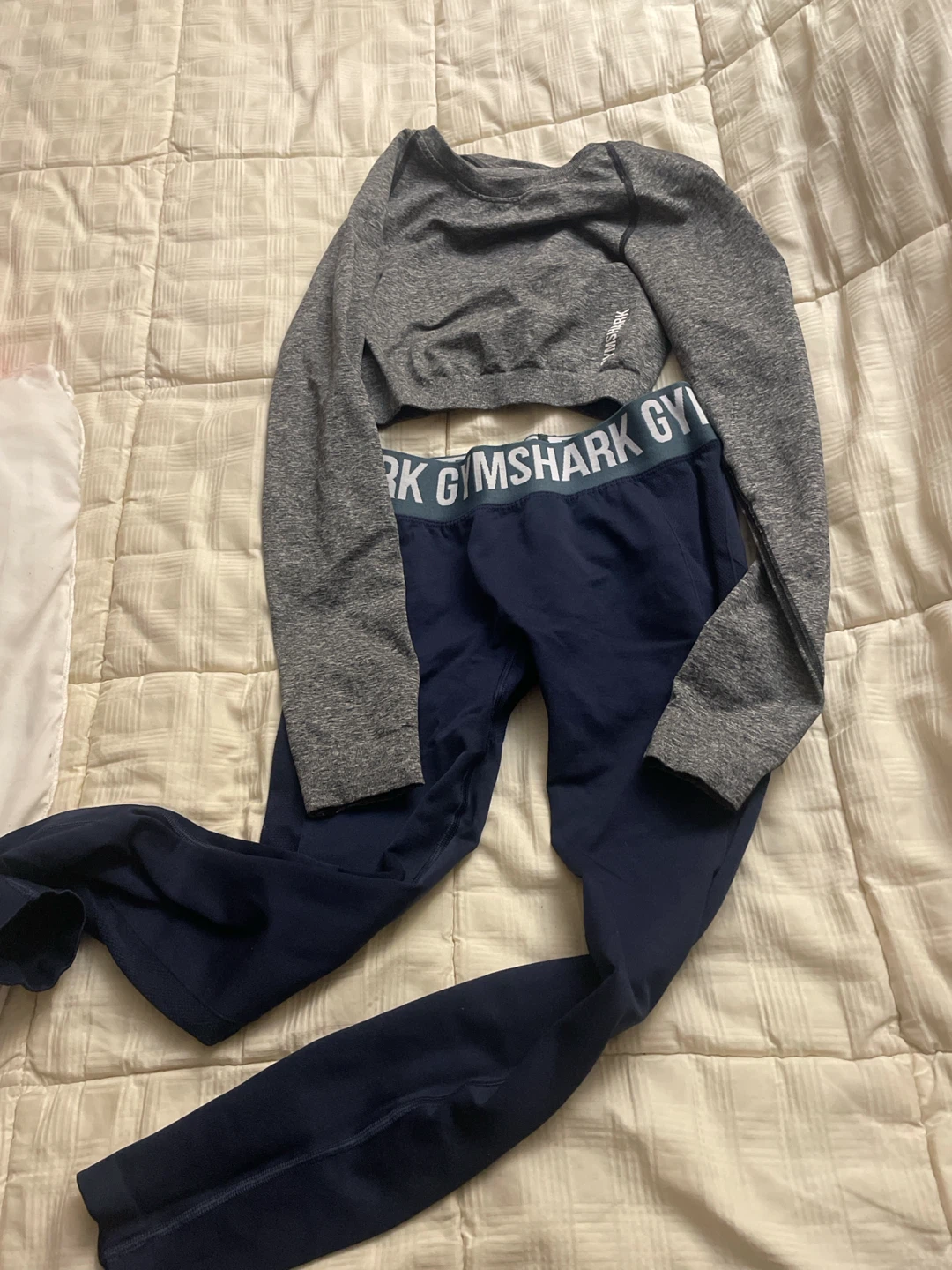 Lululemon and Gymshark Athletic Wear Bundle - photo 3
