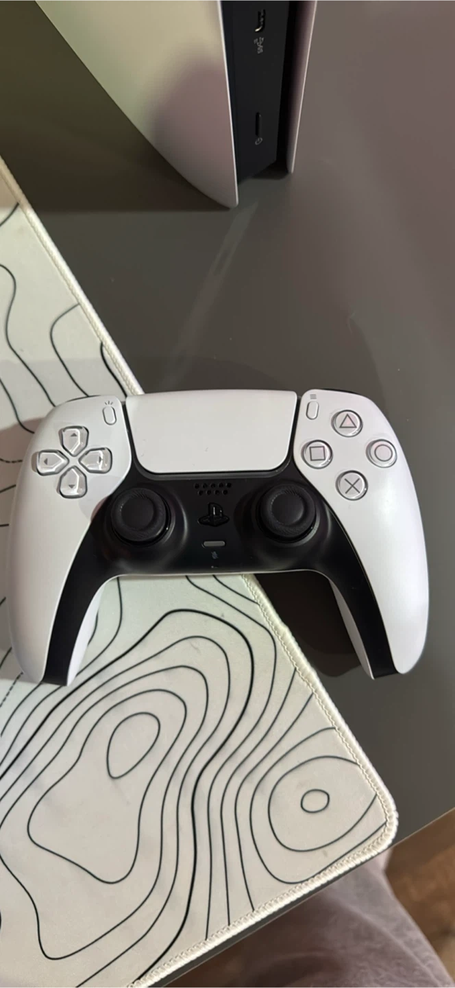 Sony PlayStation 5 Pro Console and DualSense Edge Controller - photo 5