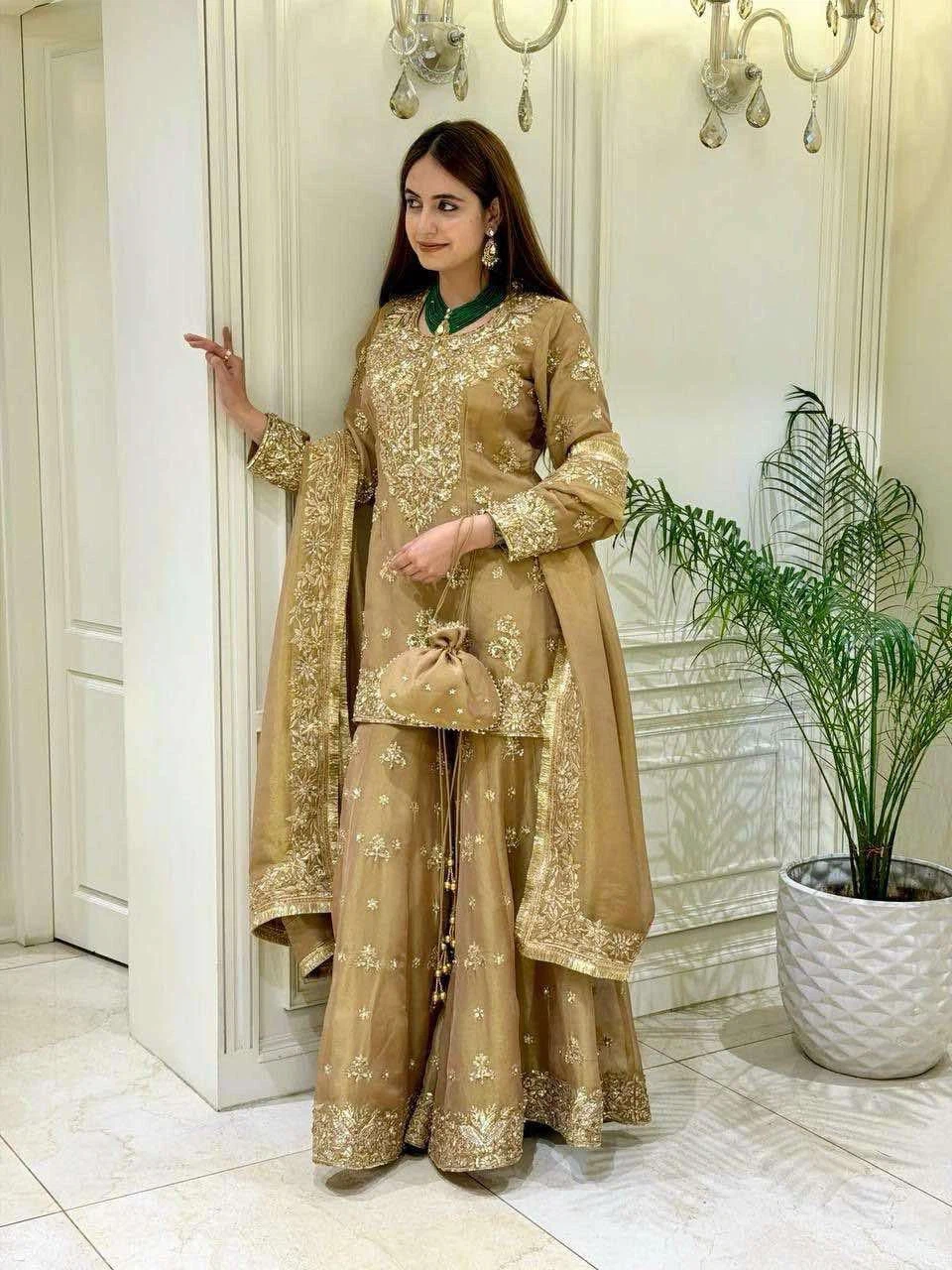 Women's Embroidered Kurti with Shalwar Kameez Dupatta Set - photo 2