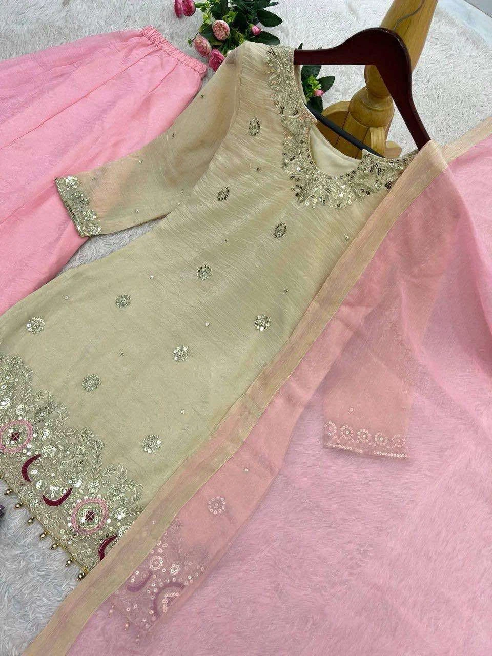Women's Embroidered Kurti with Shalwar Kameez Dupatta Set - photo 5