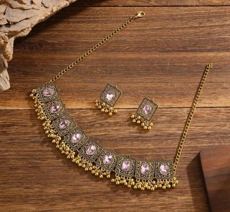 Green Beaded Necklace and Earring Set - photo 5