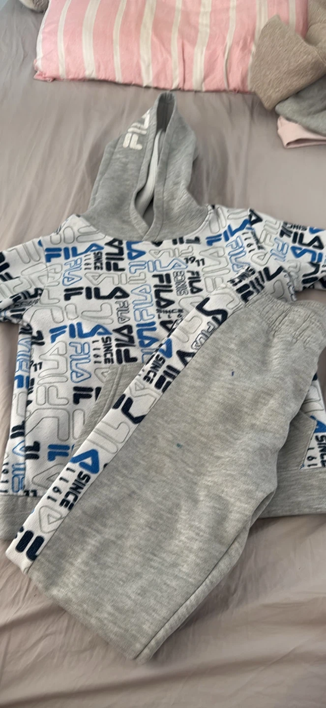 Fila Kids Hoodie and Jogger Set - photo 4