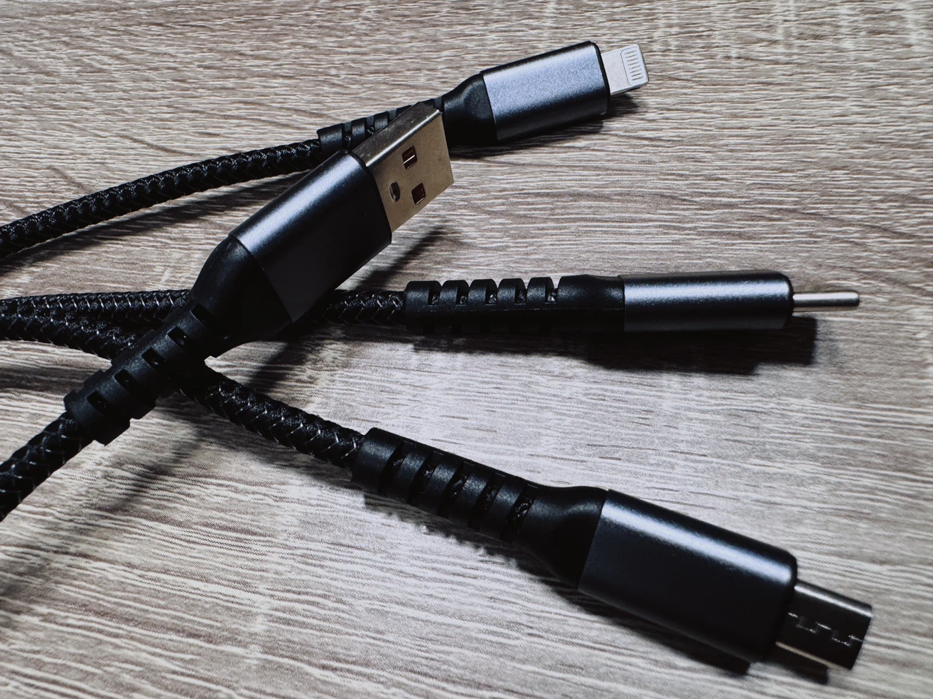 3 in 1 extreme quality multi charging cable: usb-c,. - photo 2