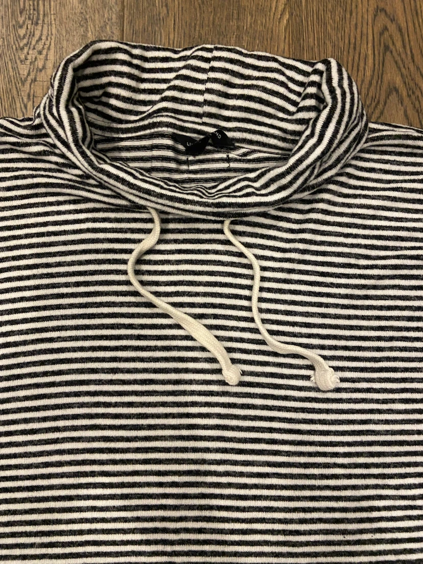 EUC: Lucky Brand Striped Cowl Neck Top - Size Small - photo 3