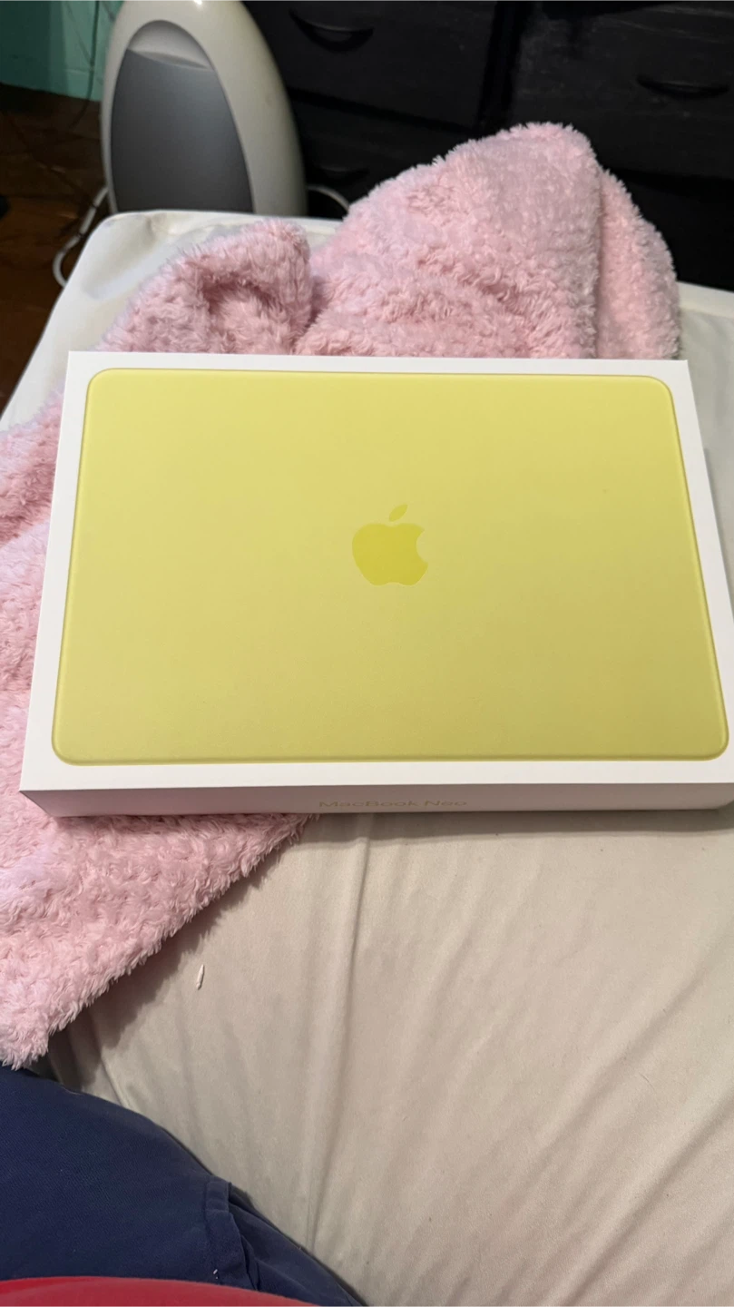Apple MacBook Neo 13-inch, 8GB Memory, 256GB Storage
