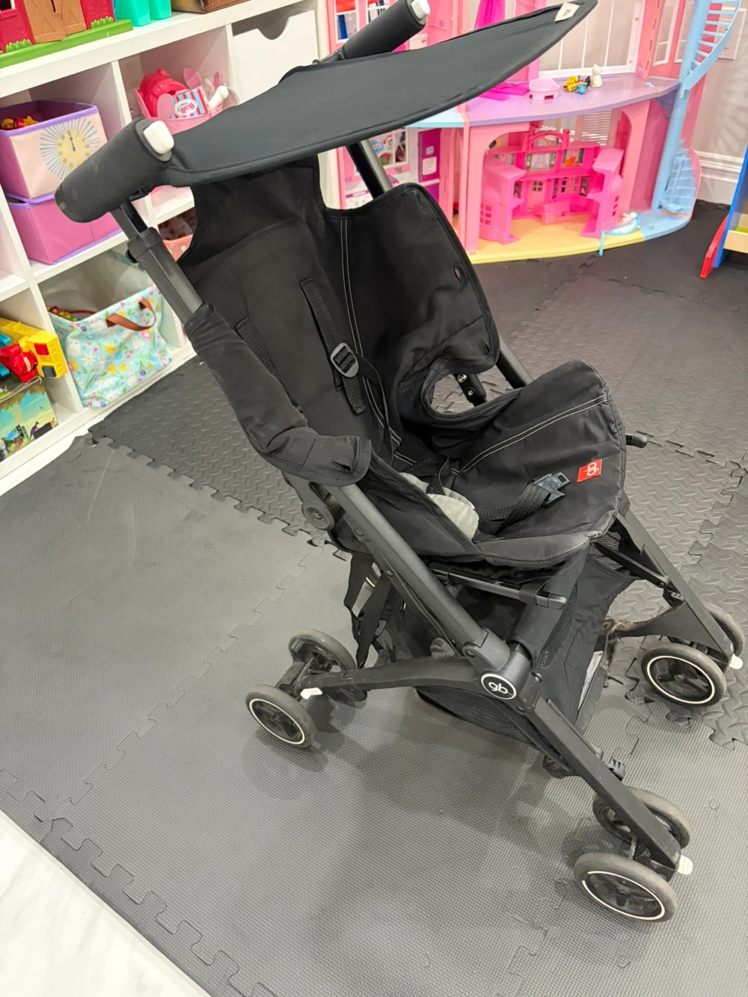 gb Pockit Stroller Black - photo 2