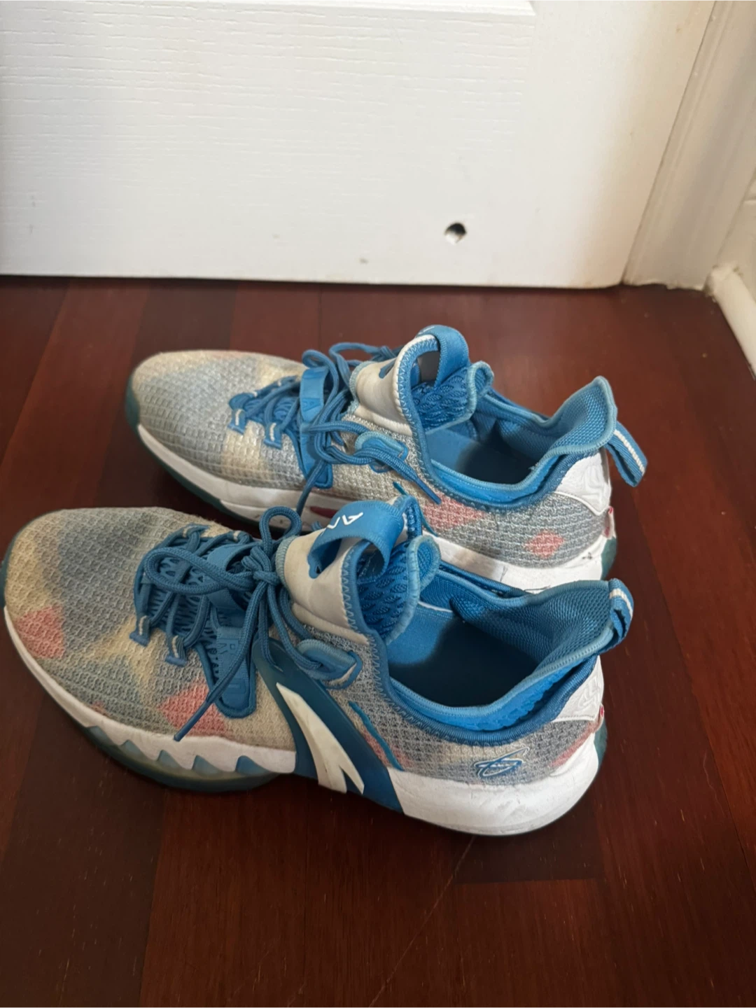 Anta Basketball Sneakers Size 10.5