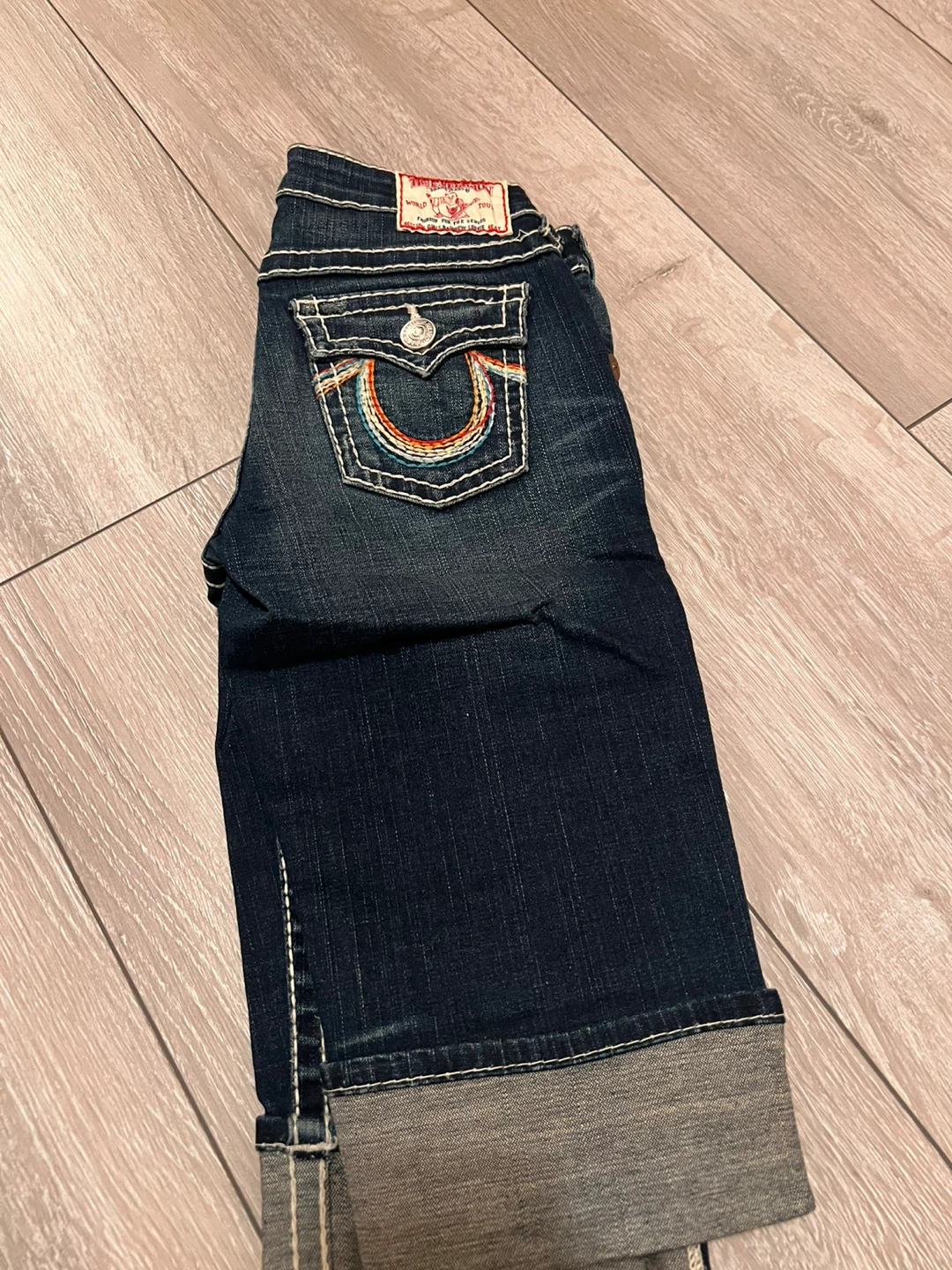 True Religion Rainbow Sophie Jeans Capris Short denim Jeans