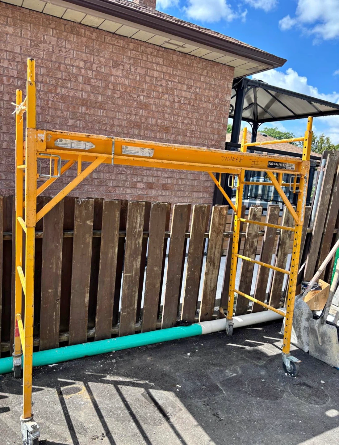SCAFFOLD RENTAL – ONLY $20/DAY 🏗️