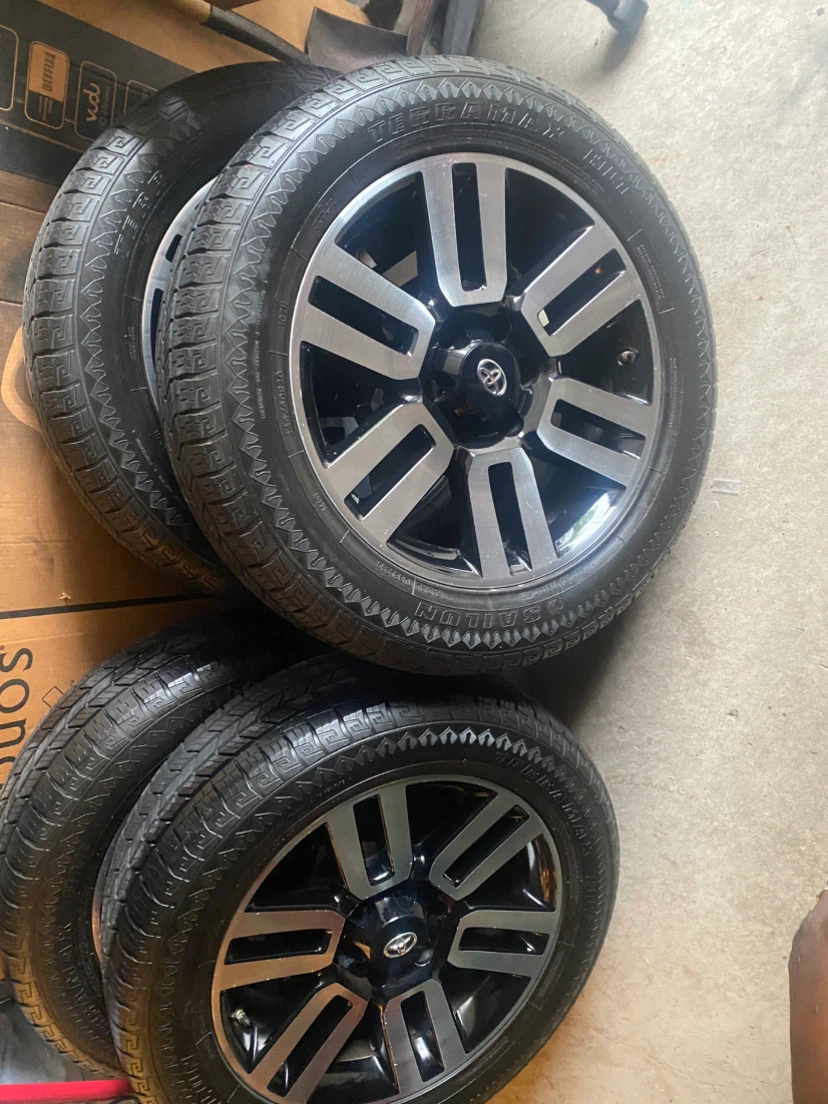 Set of 4 Toyota Wheels with Sailun Terramax HLT Tires - photo 3