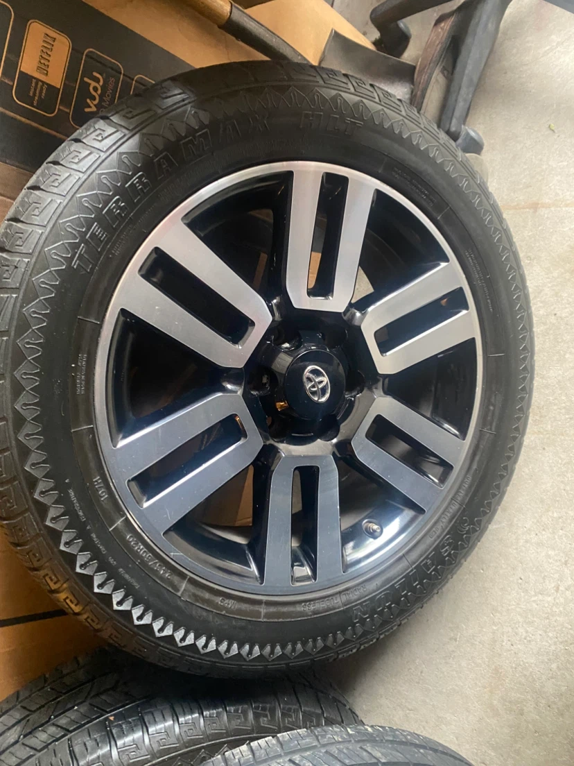 Set of 4 Toyota Wheels with Sailun Terramax HLT Tires - photo 4