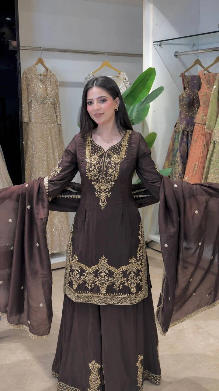 Women's Embroidered Kurti Pants and Dupatta Set