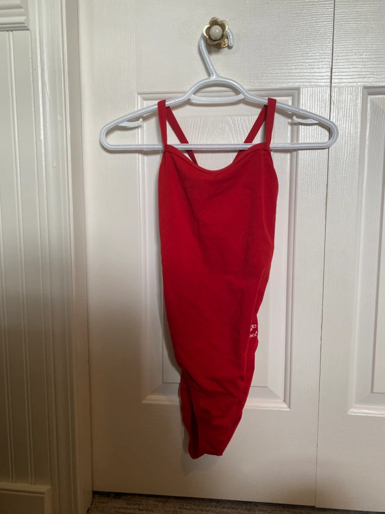 Women’s competitive bathing suits