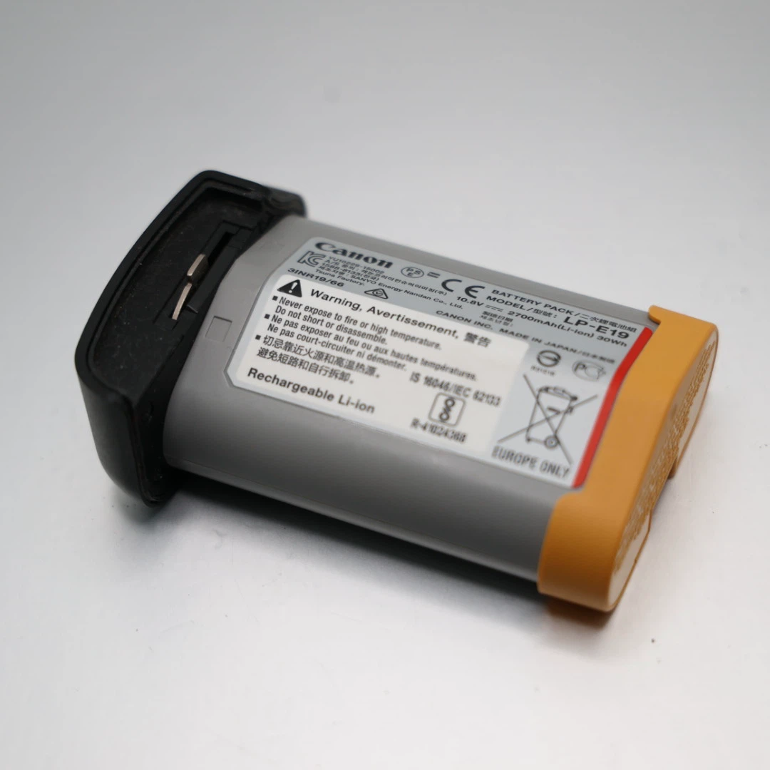 Canon LP-E19 Rechargeable Li-ion Battery Pack