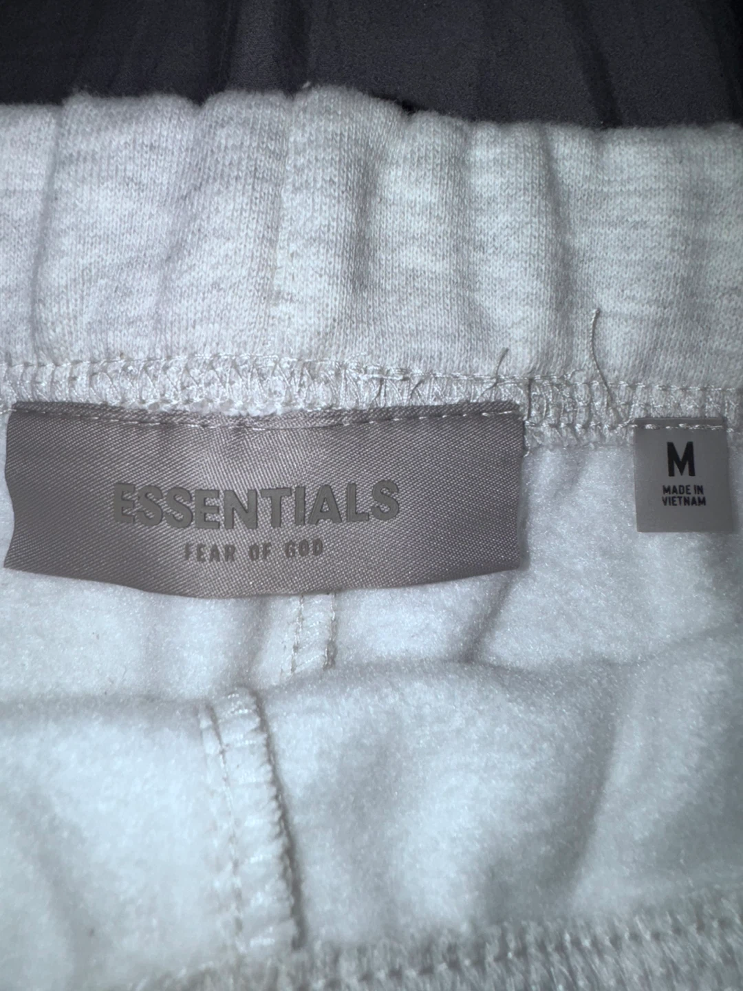 Light Oatmeal Essentials FEAR OF GOD Short - Size M - photo 4