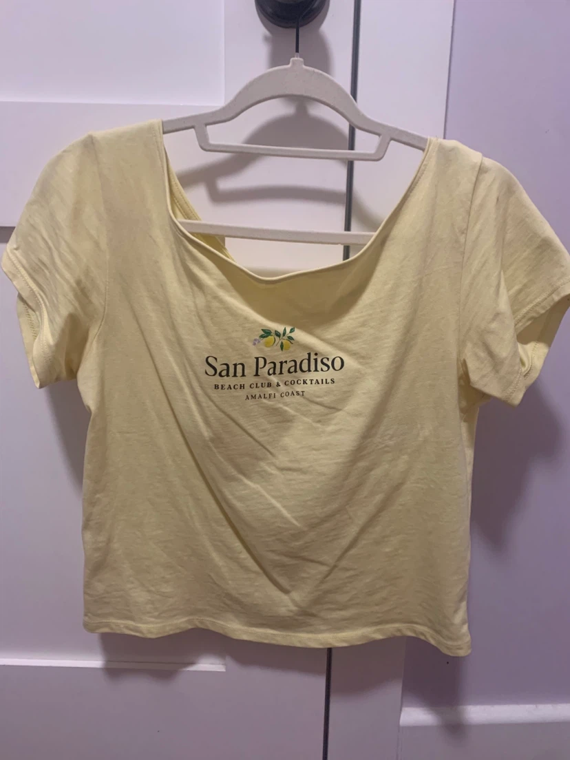 Garage Off-Shoulder Crop T-Shirt