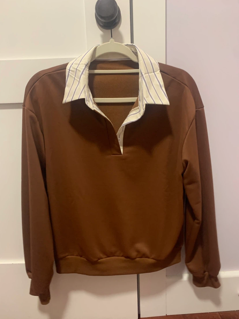 Brown Collared Sweatshirt