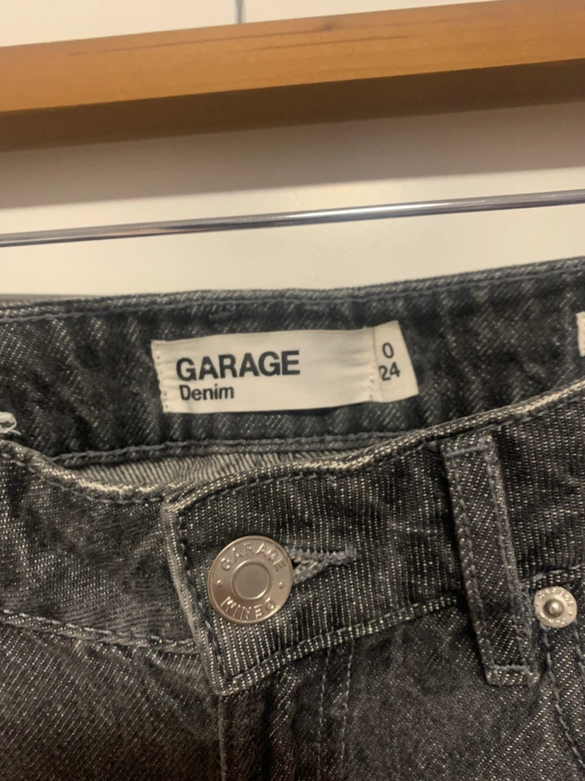 Garage Grey Slouchy Jeans Size 0 - photo 2