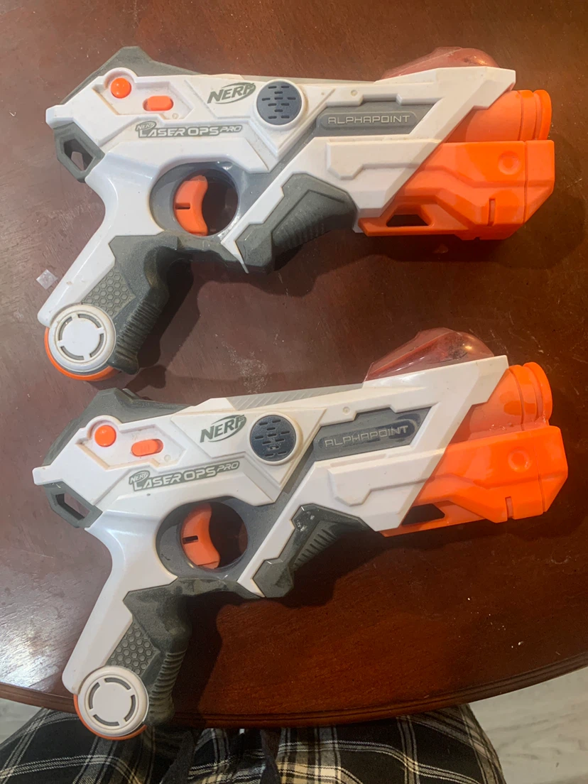2 Nerf Laser Ops Pro Alphapoint Blasters