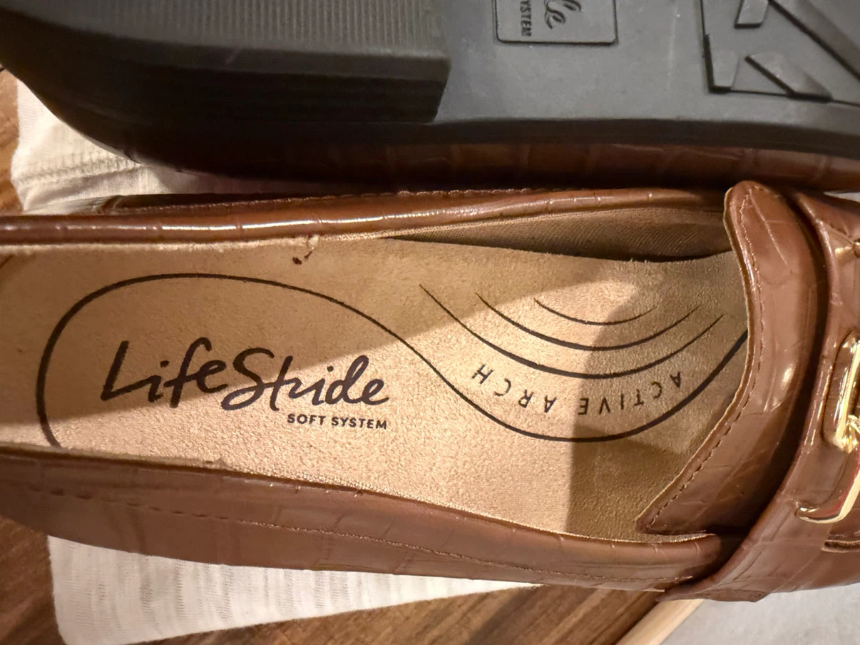LifeStride Brown Croc Loafers Size 8W - photo 4
