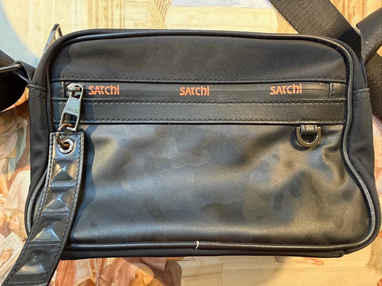 Satchi Black Crossbody Bag - photo 2