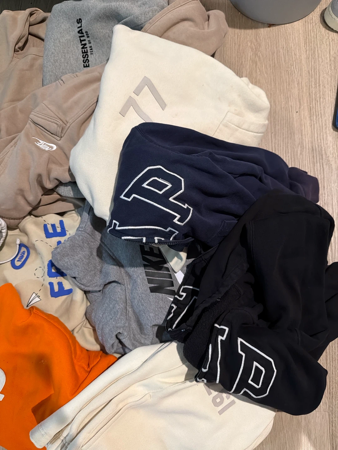 Bundle of Sweatpants and Hoodies - photo 2
