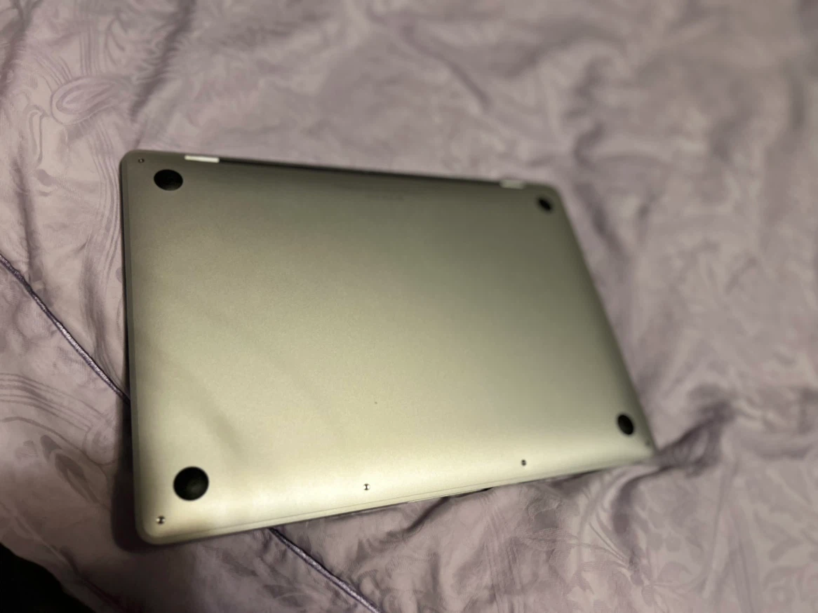 Apple MacBook Pro 13-inch