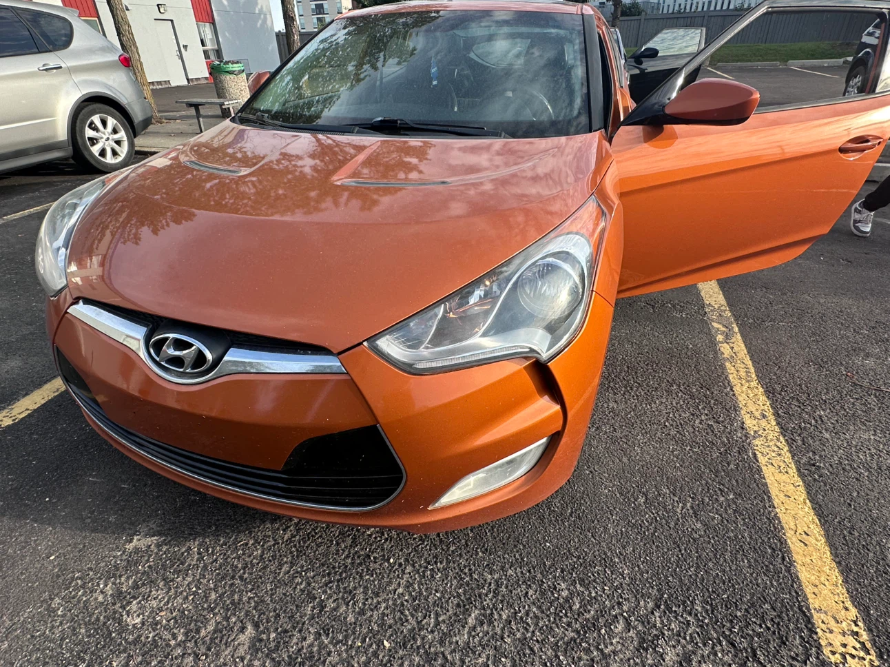2011 Hyundai Veloster Orange