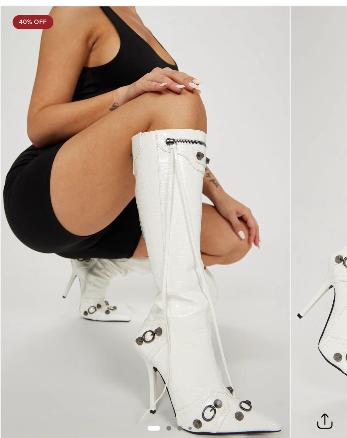 White Crocodile-Effect Pointed Boots size 9