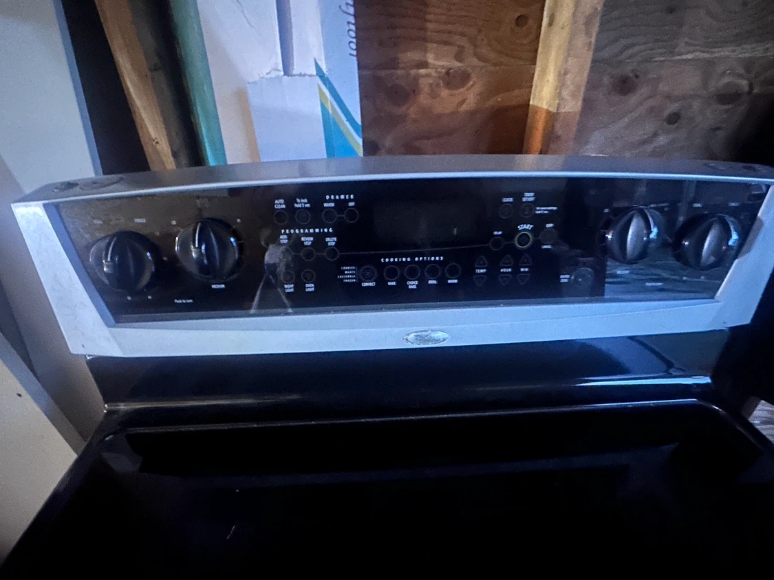 LG  Dishwasher , Electric stove great condition - photo 4