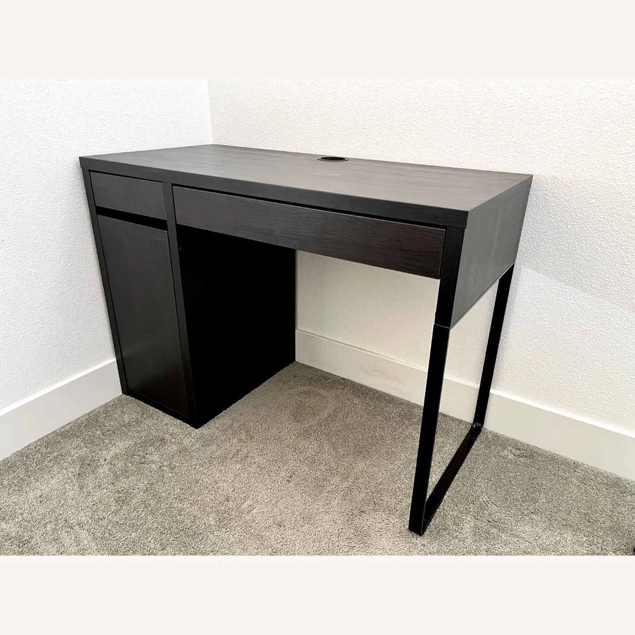 IKEA MICKE desk in black-brown
