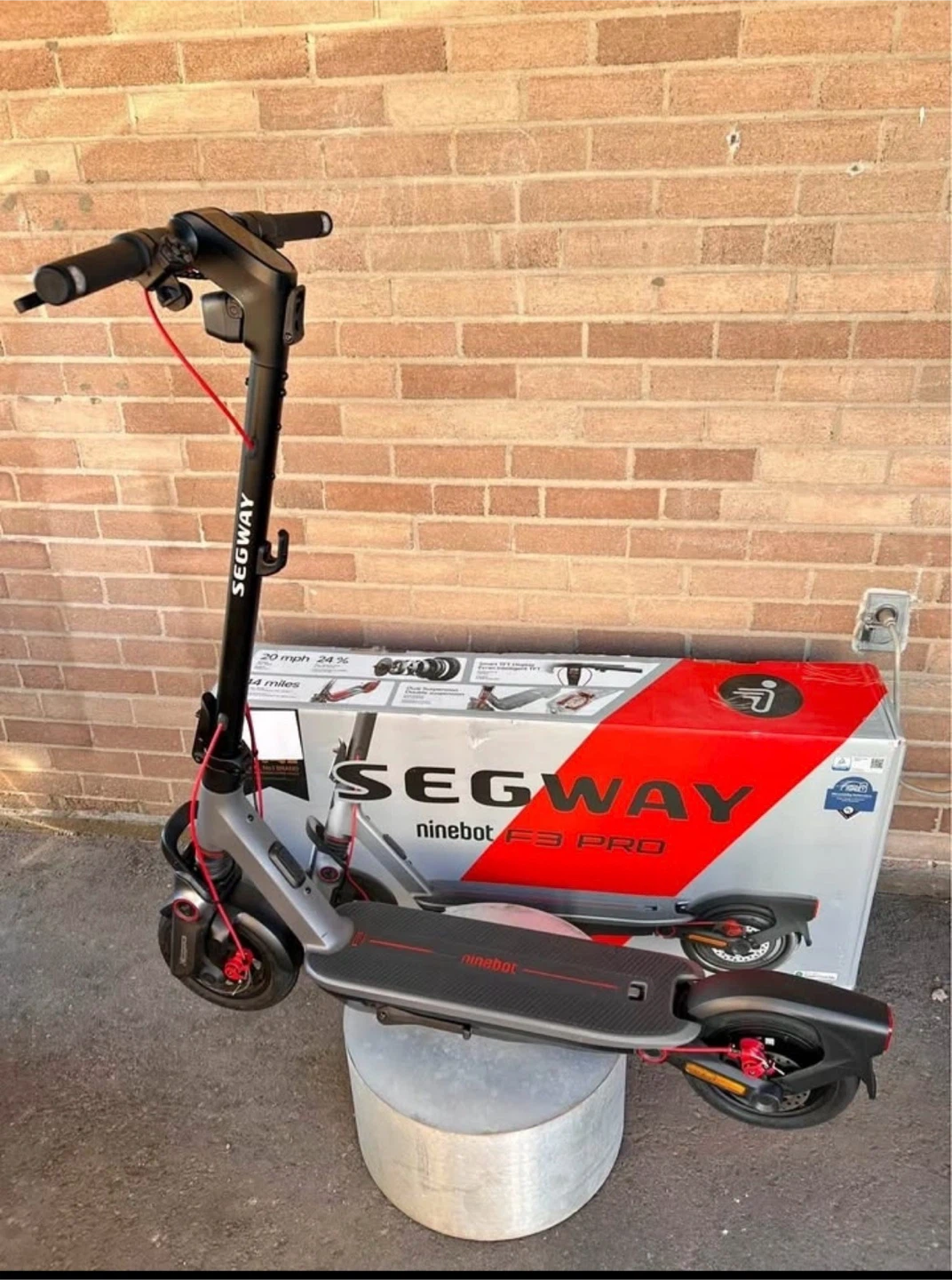 Segway Ninebot F3 Pro Electric Scooter