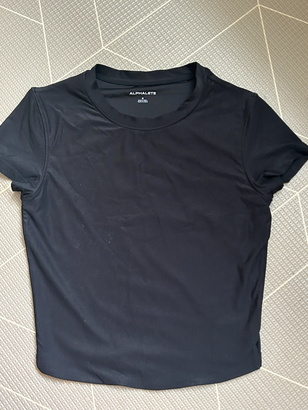 Alphalete Black Short Sleeve Shirt