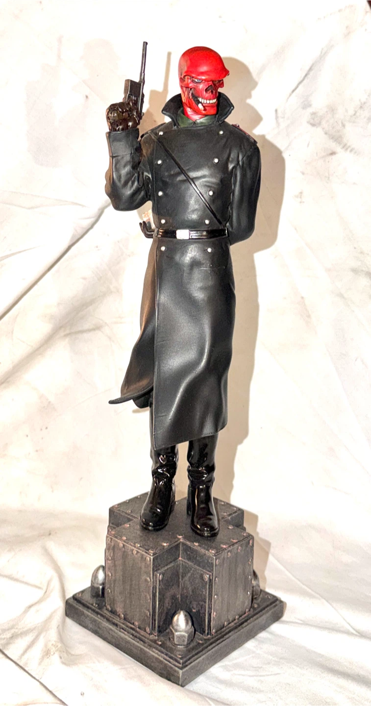 Marvel Captain America Red Skull Limited Edition Statue - photo 2