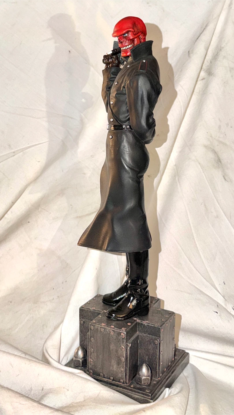 Marvel Captain America Red Skull Limited Edition Statue - photo 5