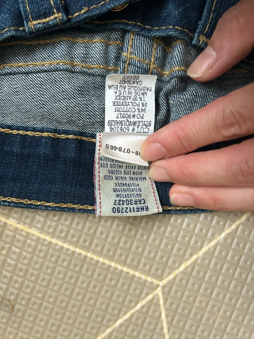 True Religion Jeans Size 28 - photo 3