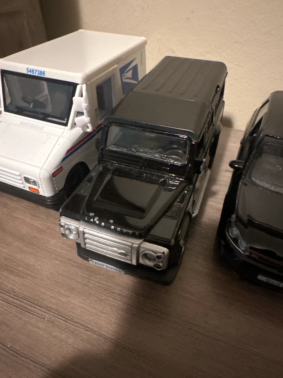 9 toy cars - photo 3
