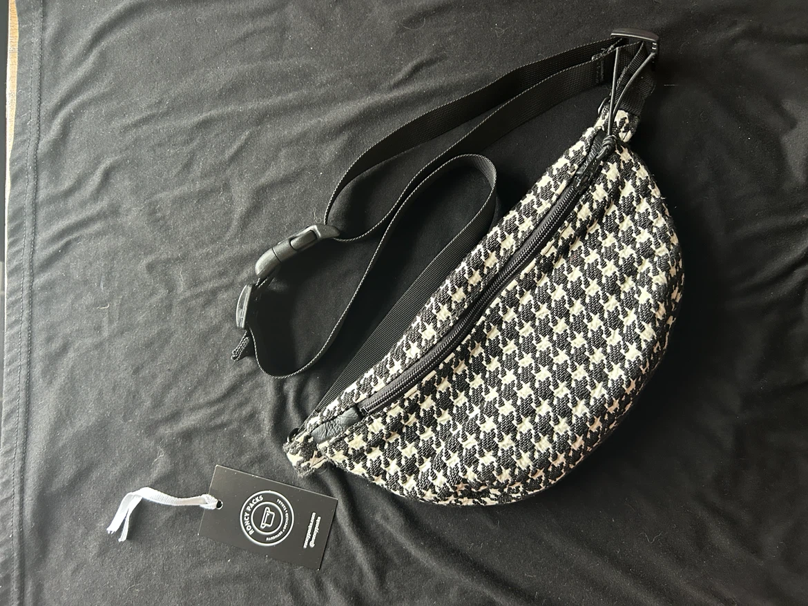 Roncy Packs Houndstooth Belt Bag - photo 2