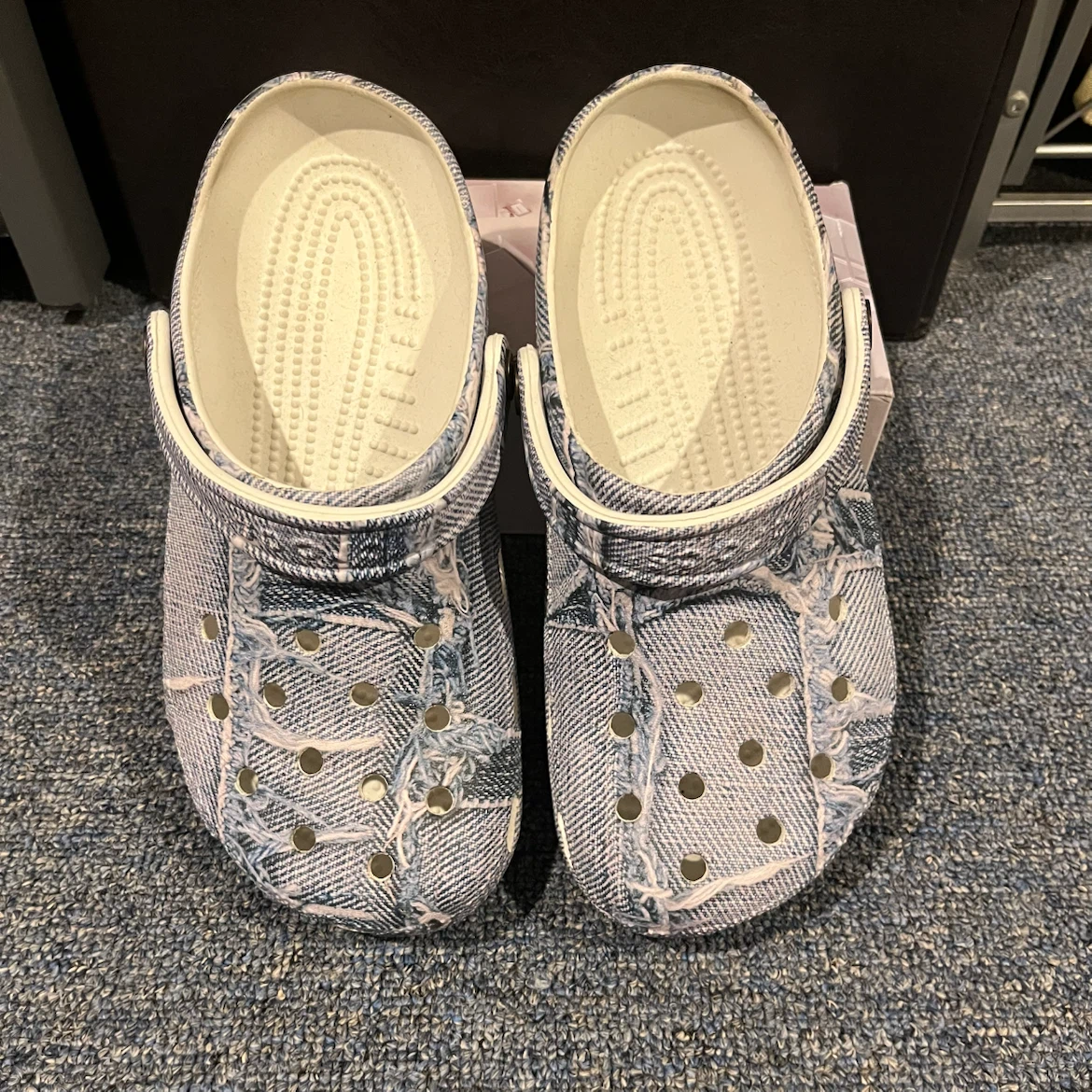 Women’s Denim-Printed Crocs - Blue