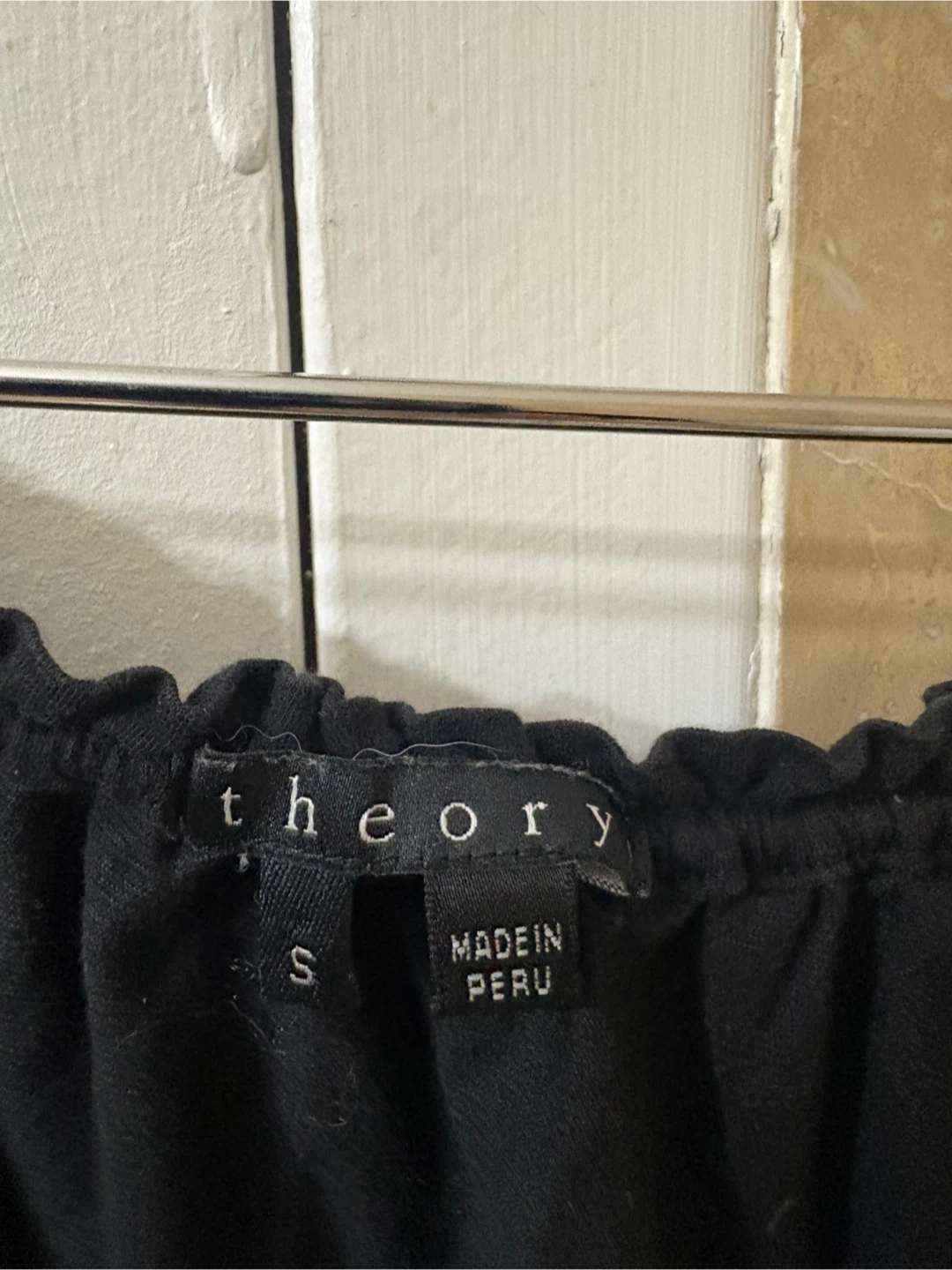 Theory Black Ruched Sleeveless Top Blouse Tank Size S - photo 3