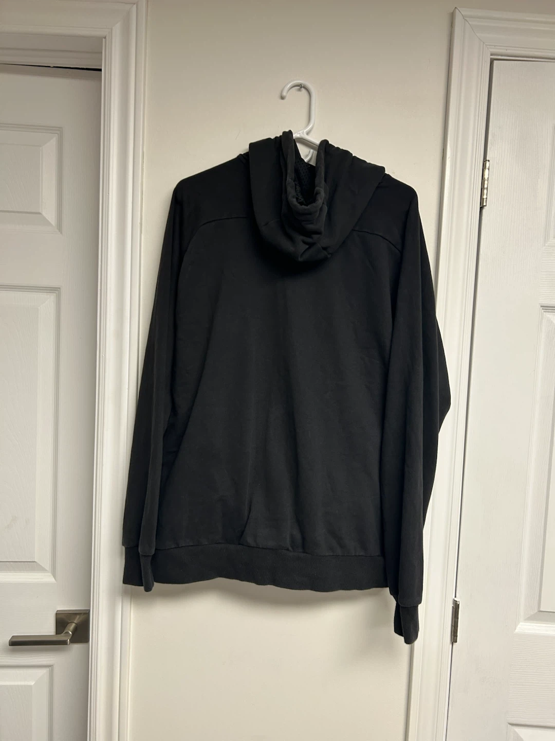 Puma Black Hoodie - Size L - photo 3